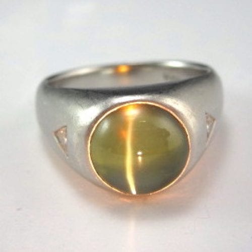 Cat's Eye Chrysoberyl Ring