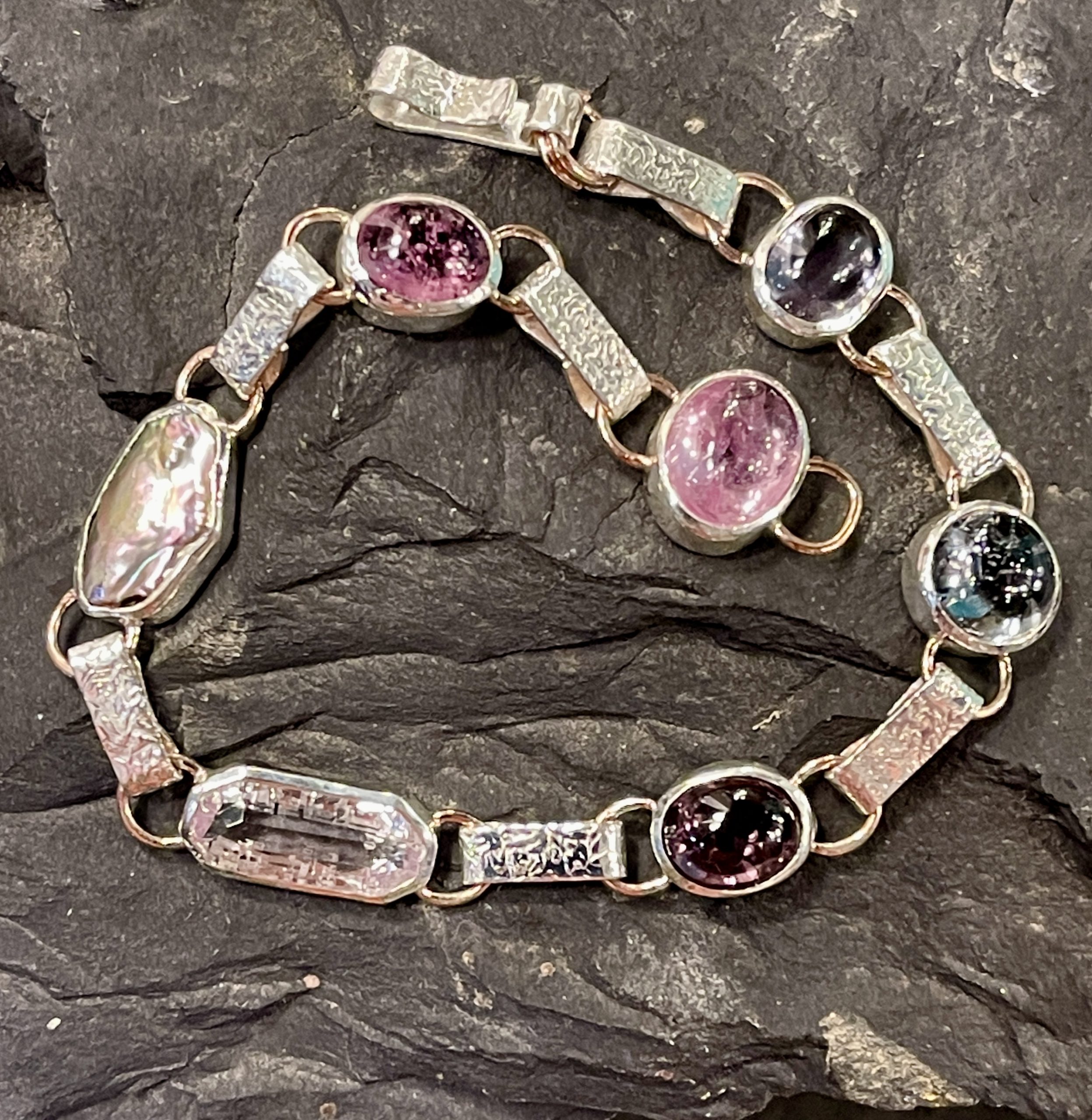 Dawn Breaking EOS Series Link Bracelet - Image 4