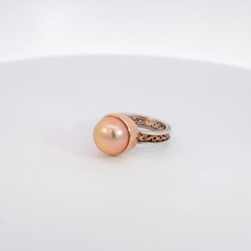 Copper Colored Pearl Rose Gold Ring